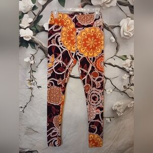 rave Women's Vibrant Patterned Leggings- NWOT